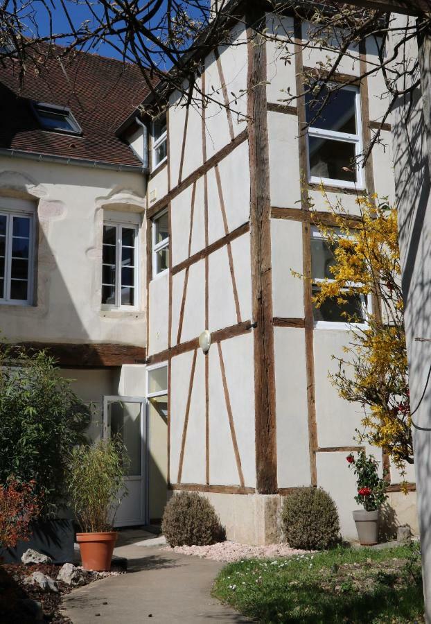 Au Coeur De Nuits Bed and Breakfast Exteriör bild